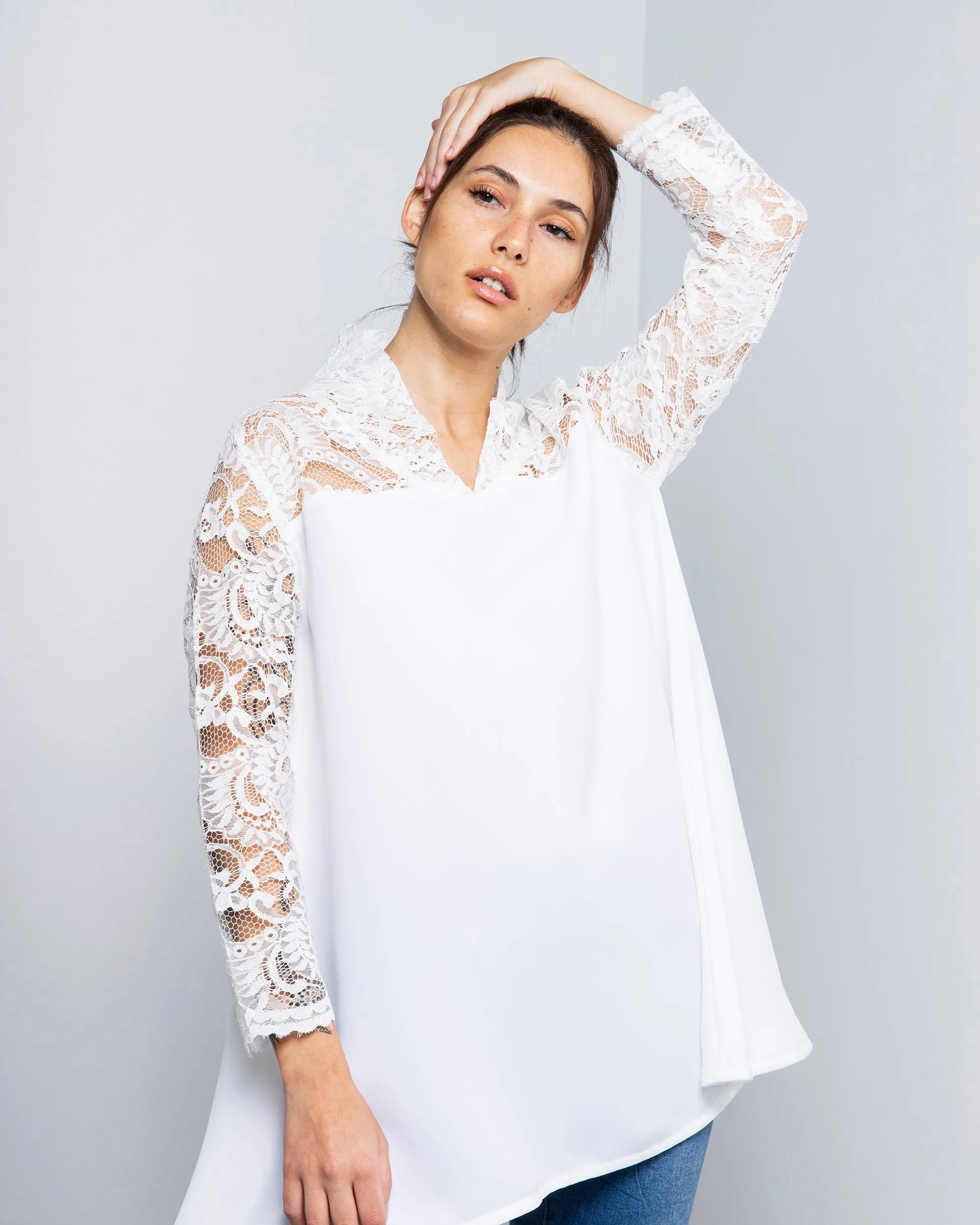 CHIC BLOUSE WITH FLORAL LACE 1867 - بلوزه