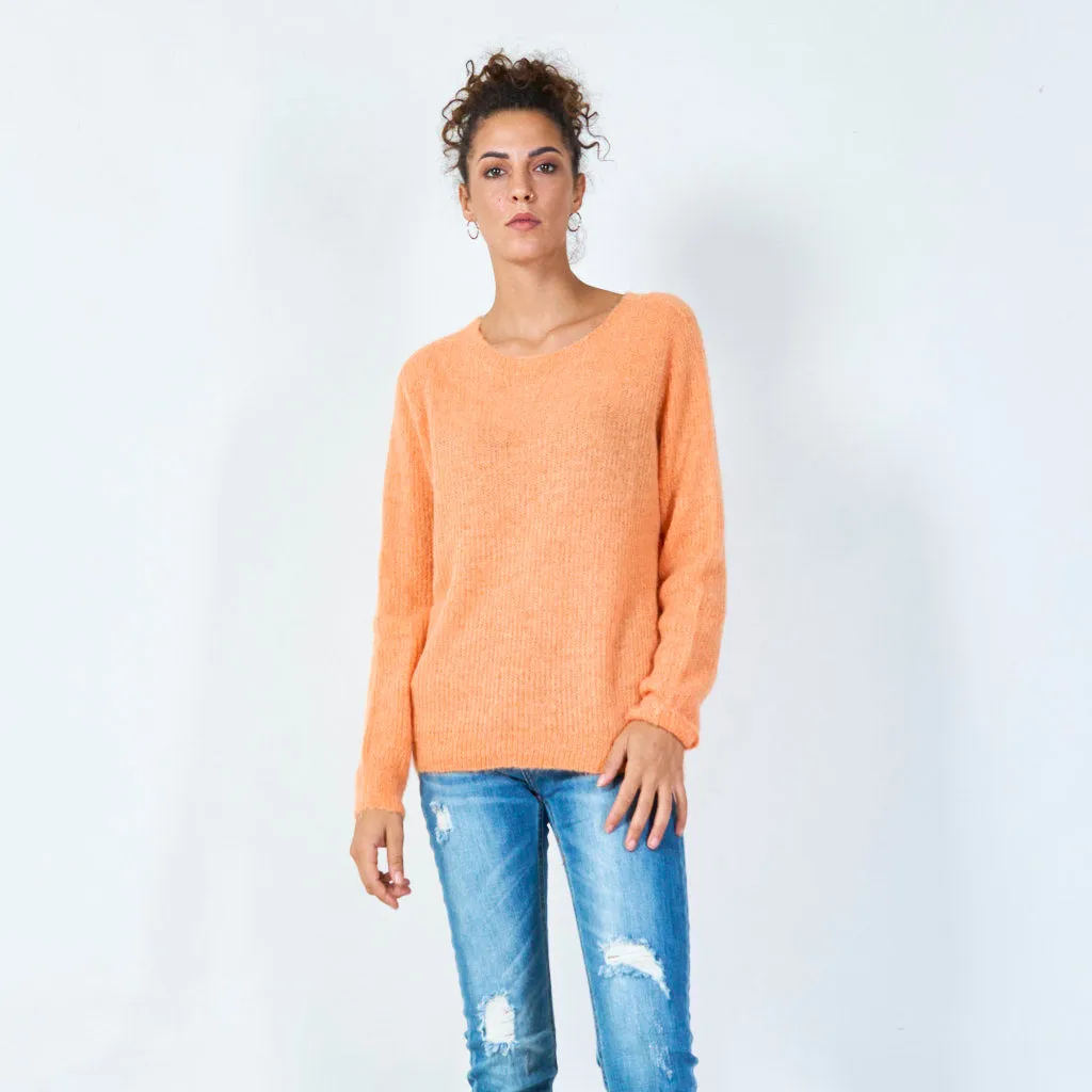 Classic round neck sweater wholesale