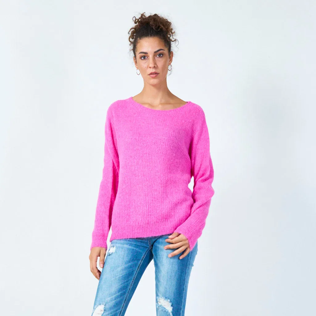 Classic round neck sweater wholesale