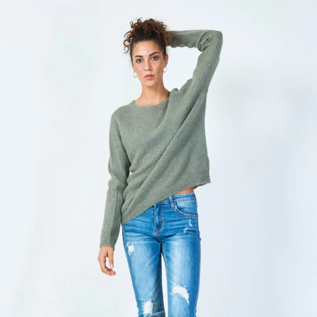 Classic round neck sweater wholesale