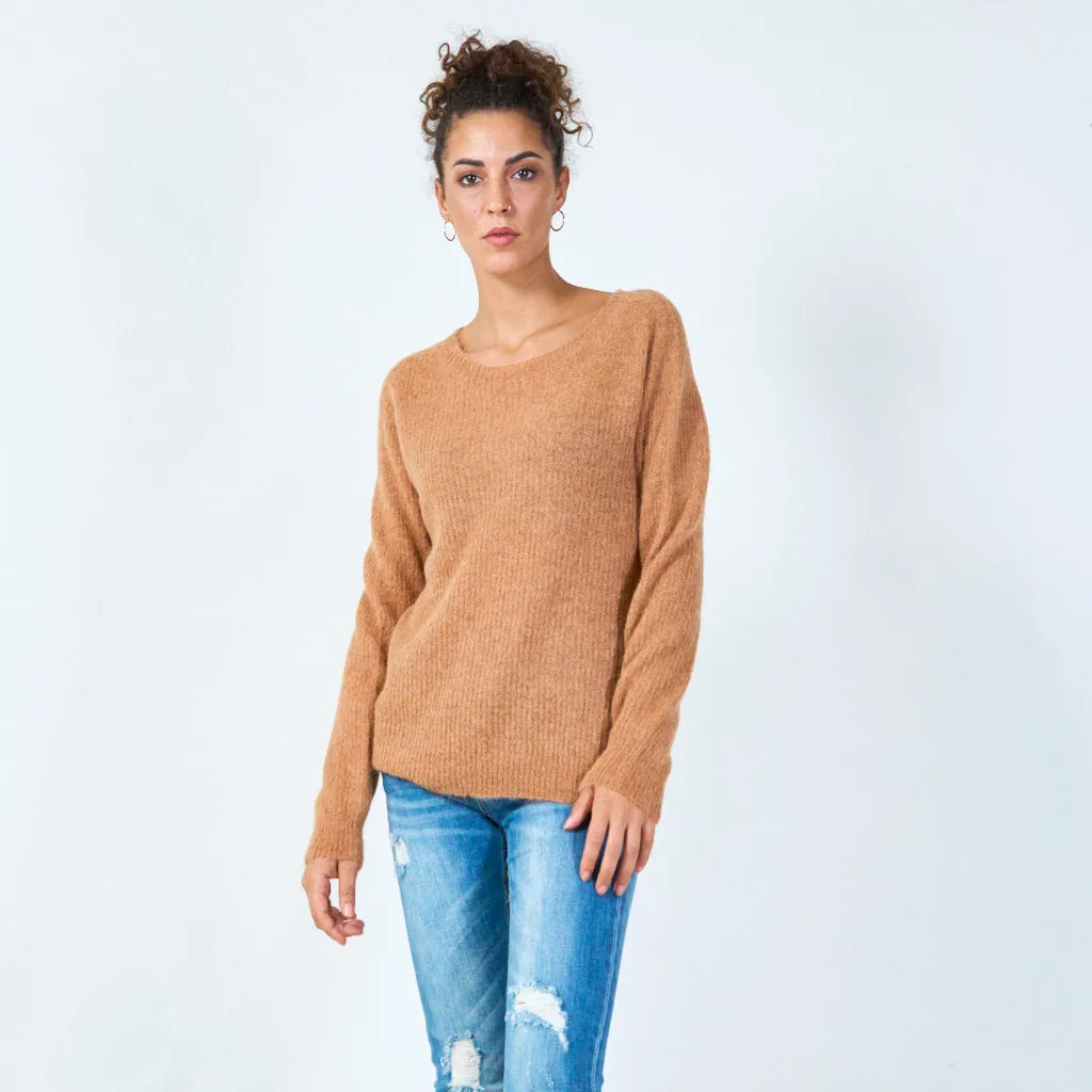 Classic round neck sweater wholesale