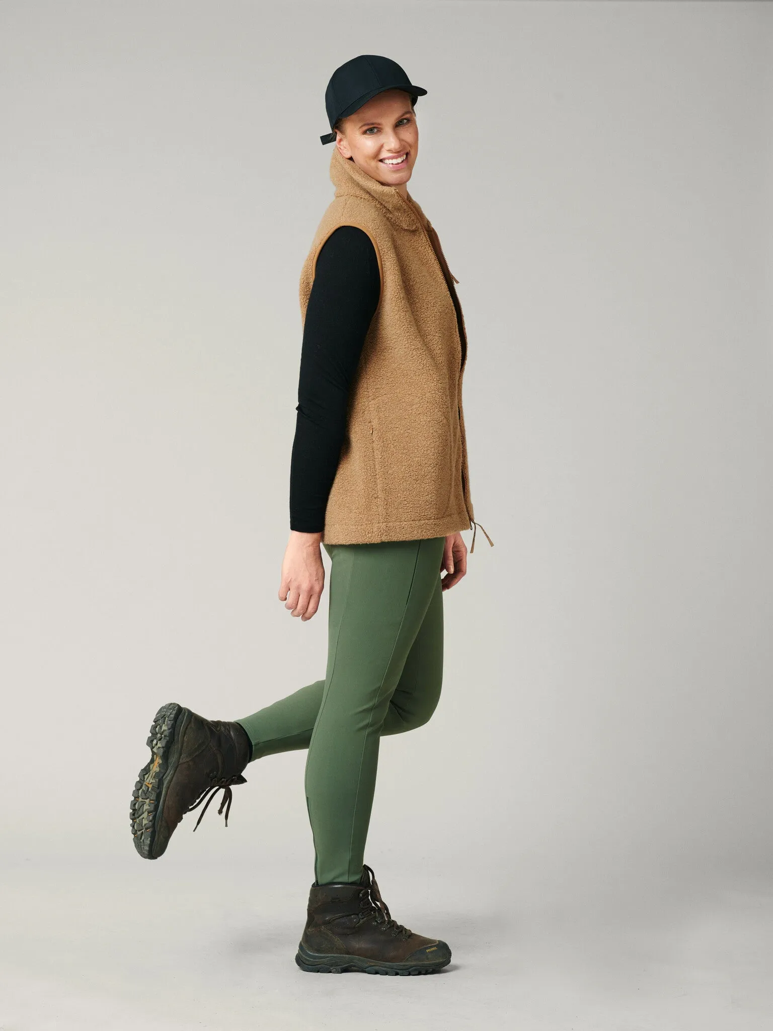 Minna Wool Fleece Vest Camel